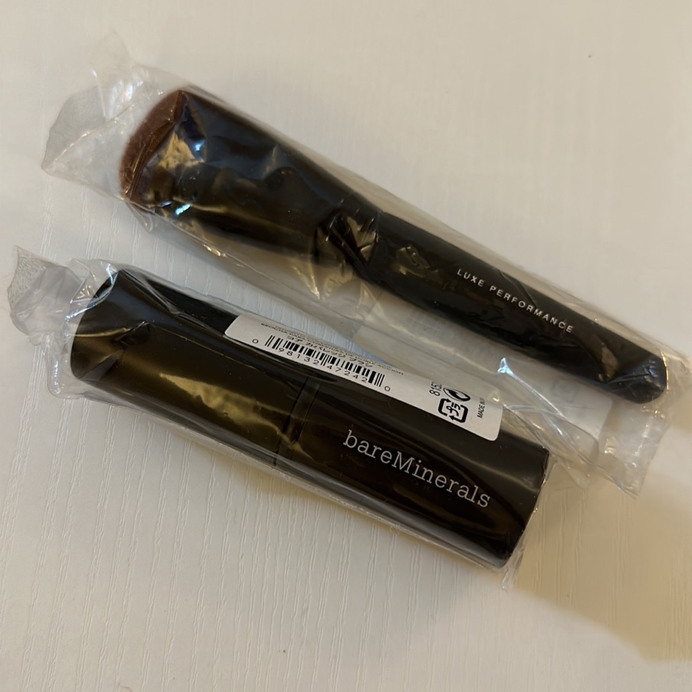 Bare Minerals Luxe Performance Brush and Retractable Core Coverage Brush NEW
